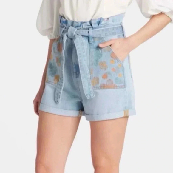 DRIFTWOOD Pants - {Driftwood} Paperbag Short Stencil Light Wash